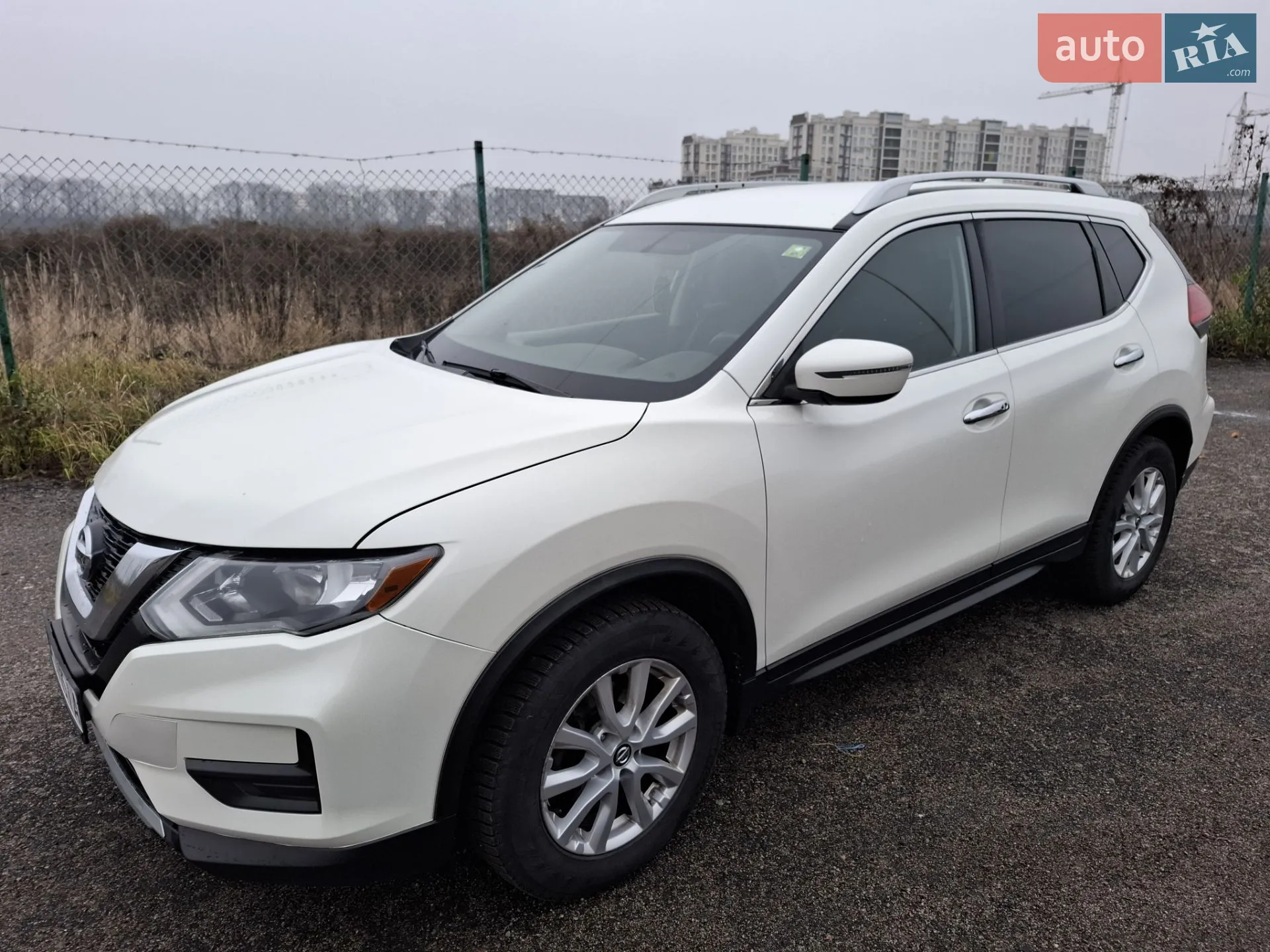 2017 Nissan Rogue - мініатюра 2