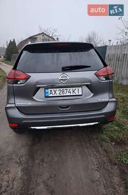 Позашляховик / Кросовер Nissan Rogue 2016 в Мерефа