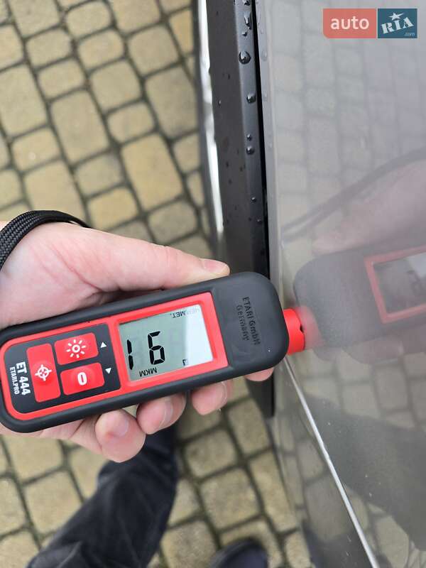 Позашляховик / Кросовер Nissan Rogue 2017 в Мукачевому