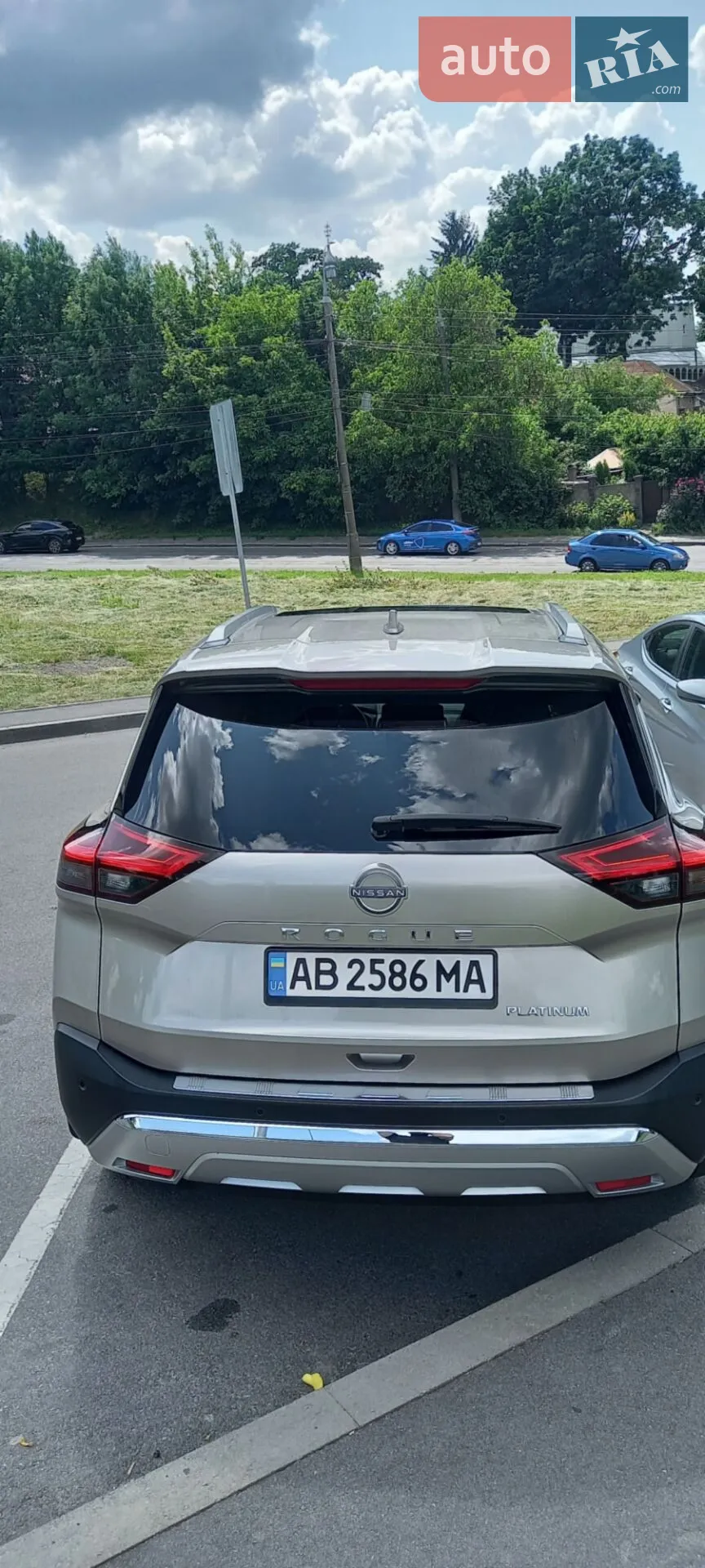 2022 Nissan Rogue - мініатюра 8