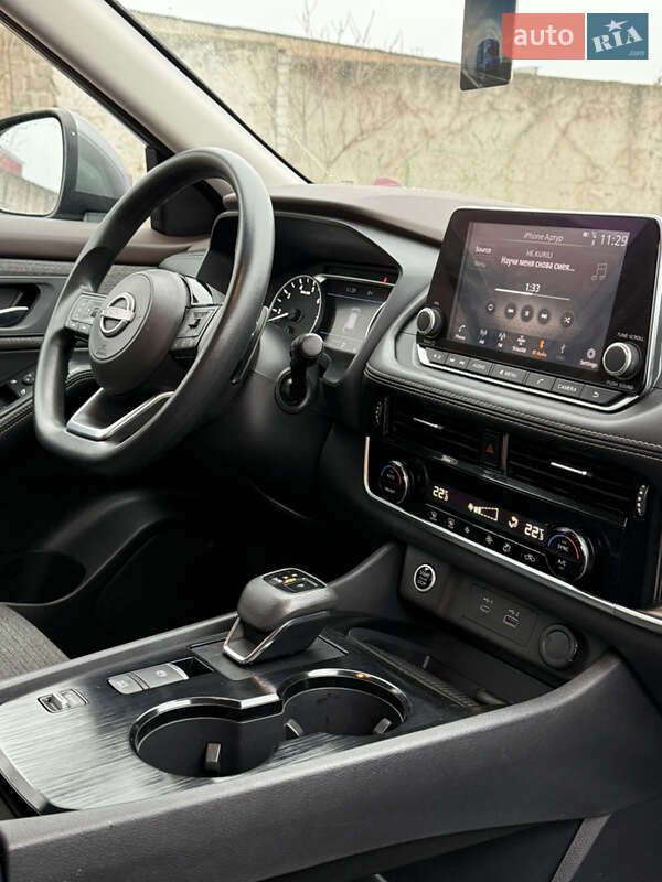 Внедорожник / Кроссовер Nissan Rogue 2022 в Каменском