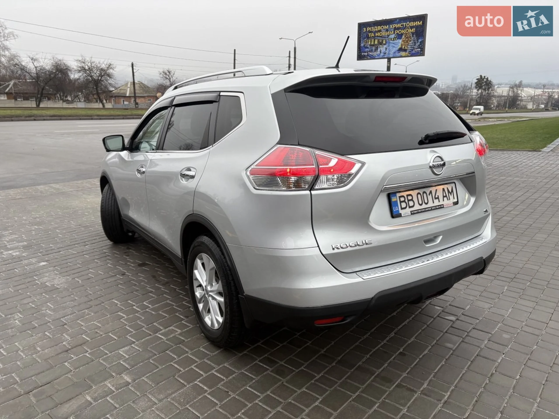 2016 Nissan Rogue - мініатюра 2
