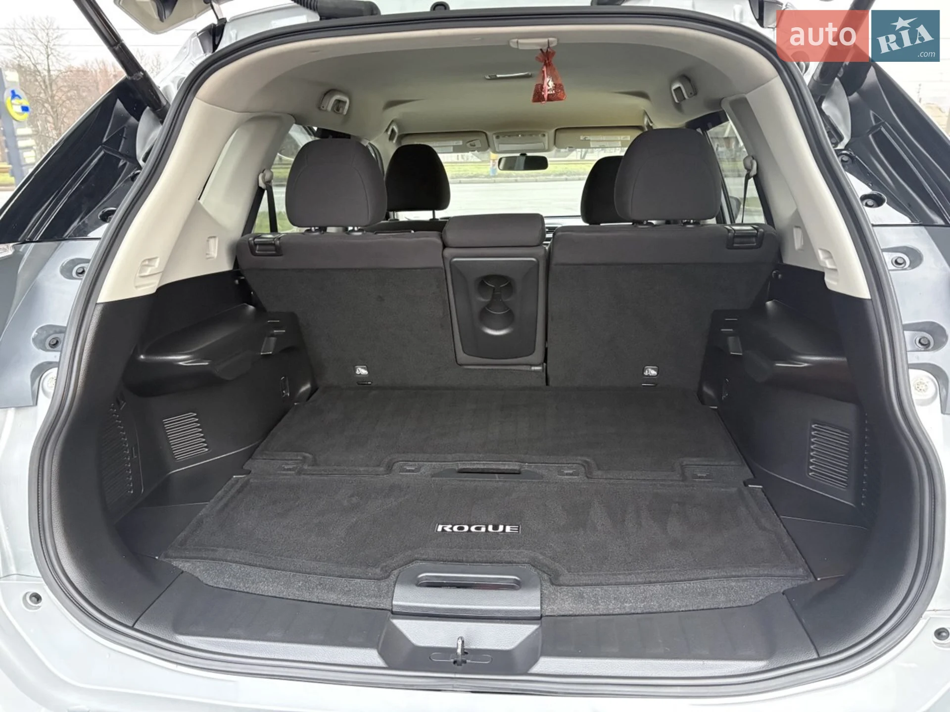 2016 Nissan Rogue - мініатюра 9
