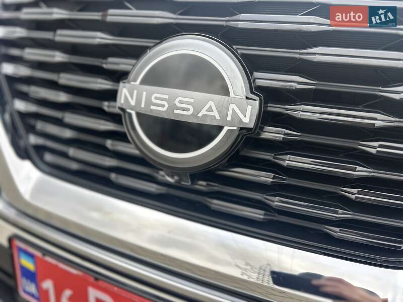 Внедорожник / Кроссовер Nissan Rogue 2022 в Львове