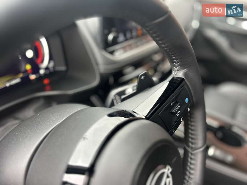 Внедорожник / Кроссовер Nissan Rogue 2022 в Львове