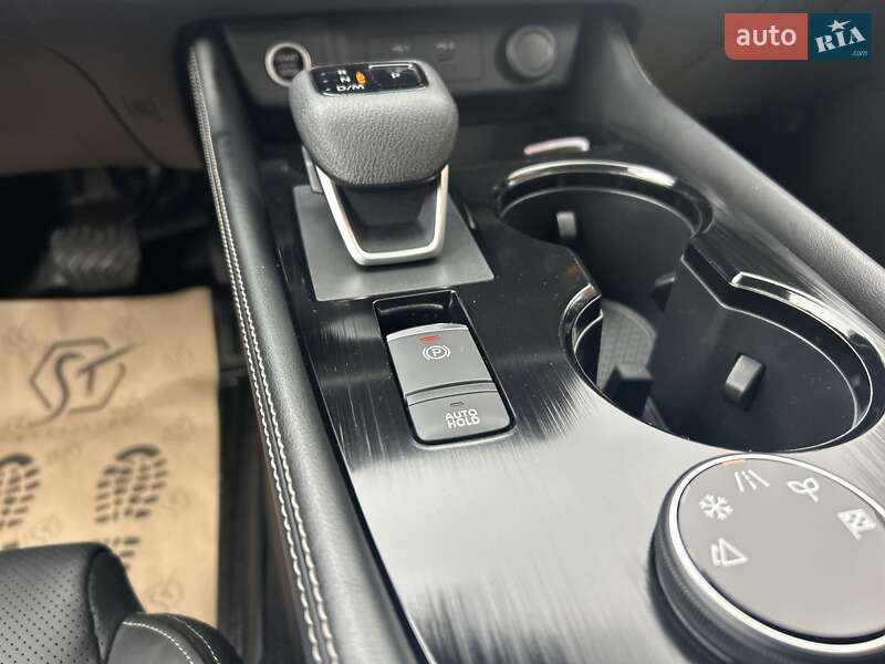 Внедорожник / Кроссовер Nissan Rogue 2022 в Львове