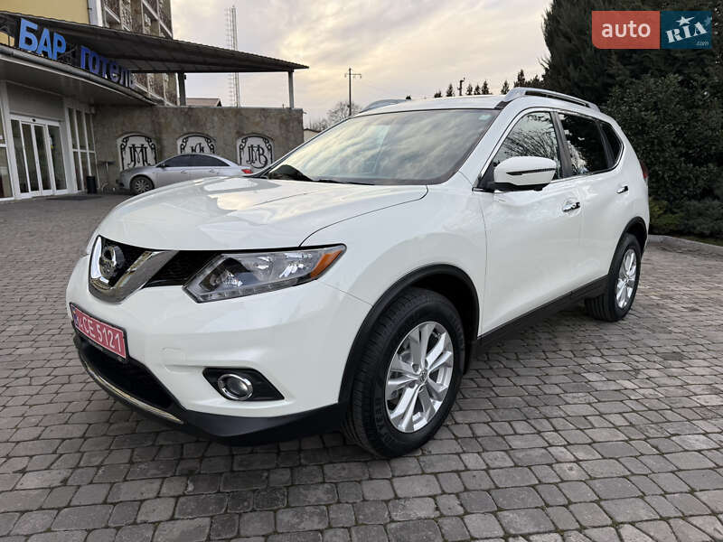 Позашляховик / Кросовер Nissan Rogue 2016 в Львові фото Позашляховик / Кросовер Nissan Rogue 2016 в Львові