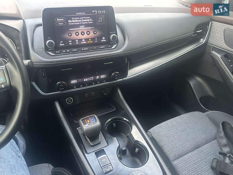 Внедорожник / Кроссовер Nissan Rogue 2022 в Львове