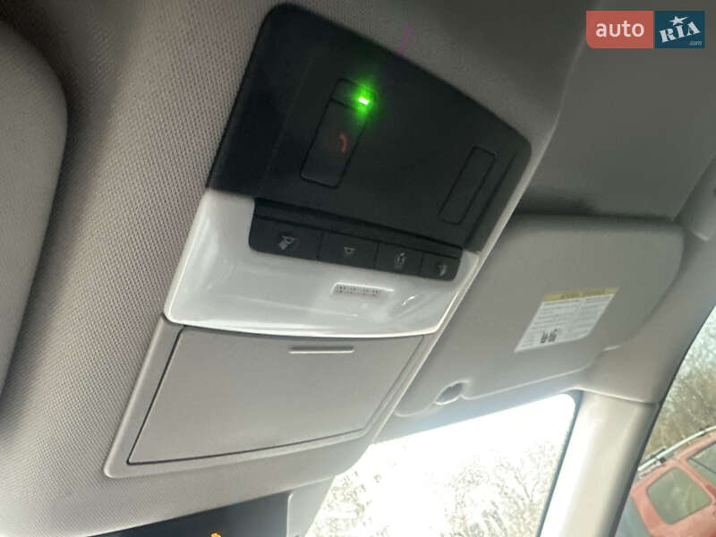 Внедорожник / Кроссовер Nissan Rogue 2022 в Львове