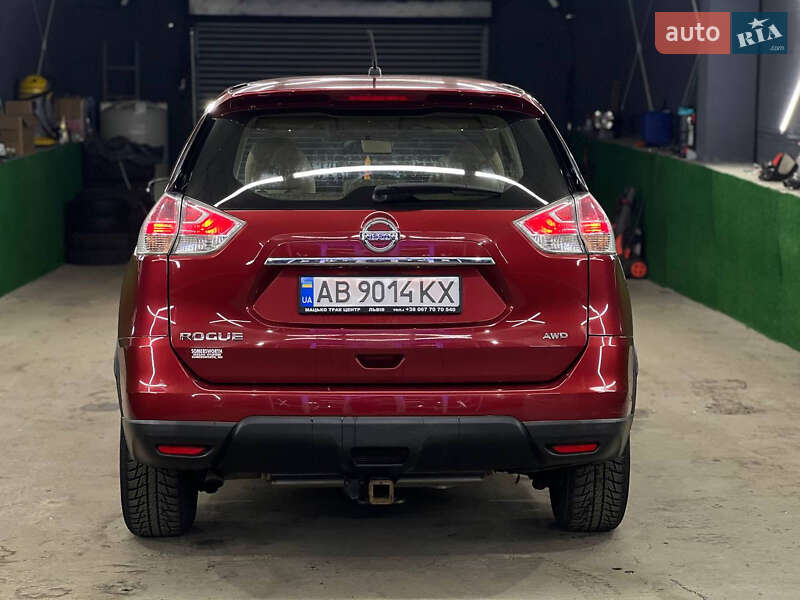 Позашляховик / Кросовер Nissan Rogue 2014 в Києві