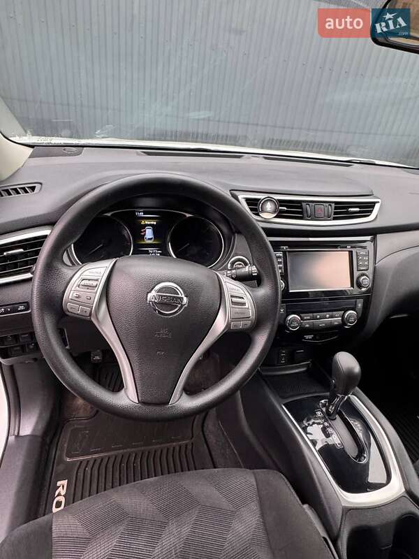 Позашляховик / Кросовер Nissan Rogue 2016 в Дрогобичі