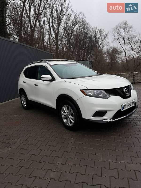 Позашляховик / Кросовер Nissan Rogue 2016 в Дрогобичі