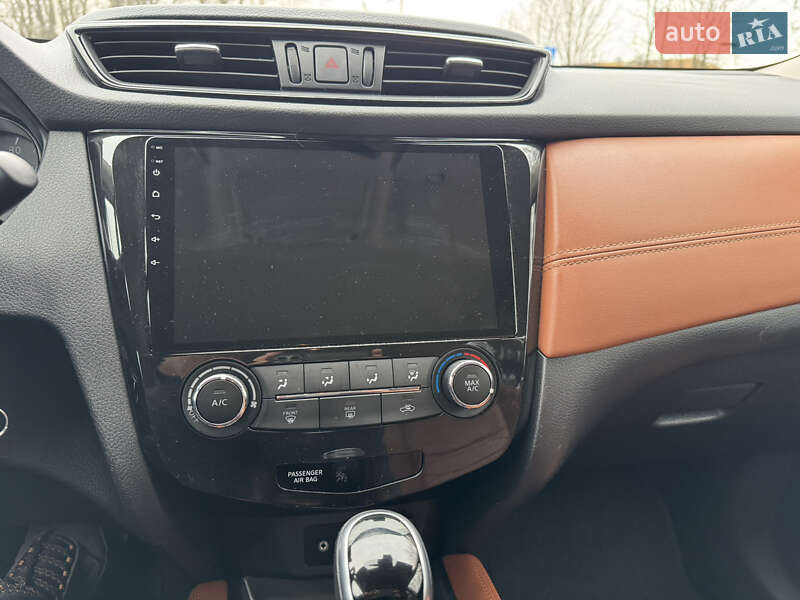 Позашляховик / Кросовер Nissan Rogue 2019 в Ізмаїлі