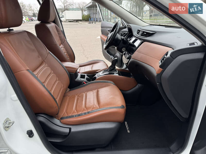 Позашляховик / Кросовер Nissan Rogue 2019 в Ізмаїлі