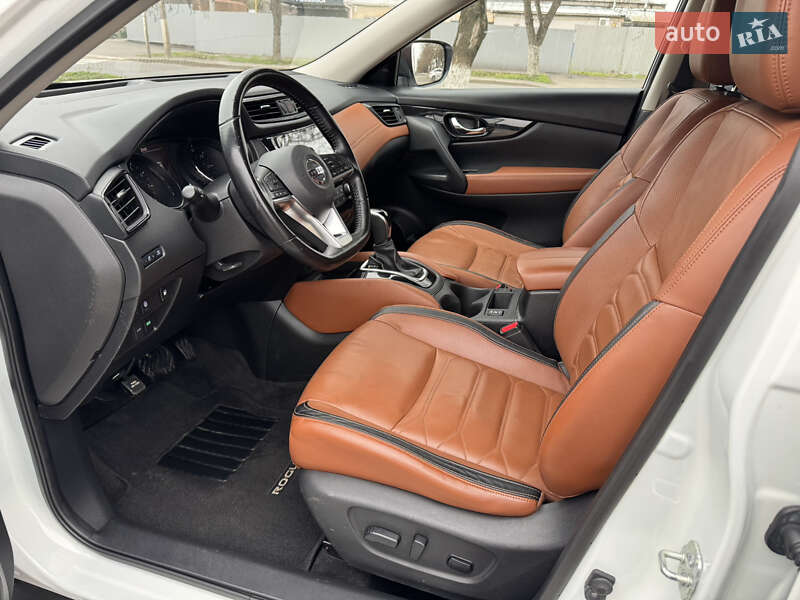 Позашляховик / Кросовер Nissan Rogue 2019 в Ізмаїлі