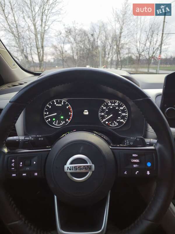 Внедорожник / Кроссовер Nissan Rogue 2021 в Киеве