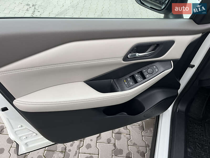 Внедорожник / Кроссовер Nissan Rogue 2021 в Виннице