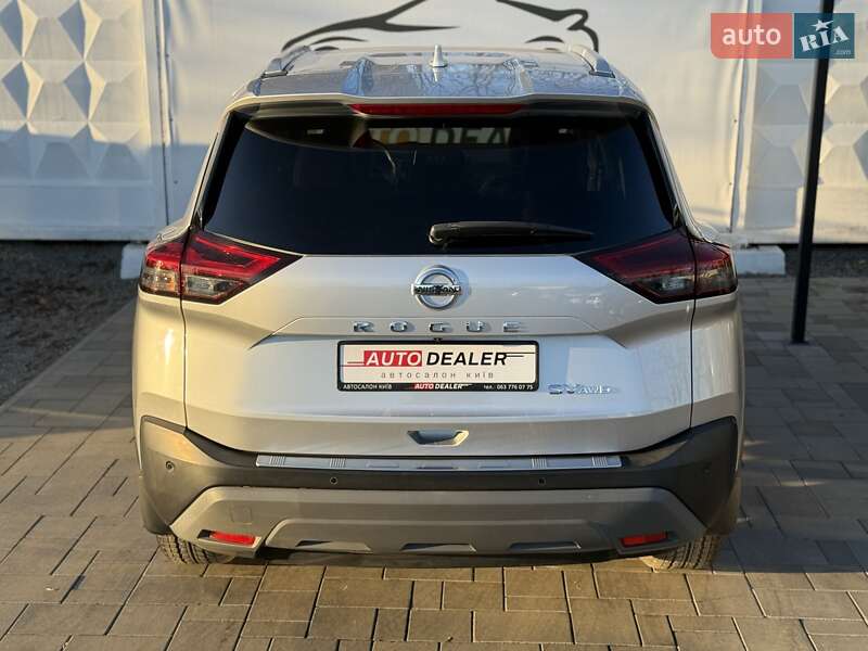 Позашляховик / Кросовер Nissan Rogue 2020 в Києві