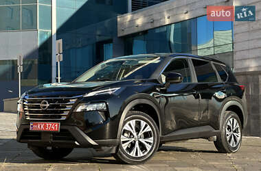 Внедорожник / Кроссовер Nissan Rogue 2023 в Песочине