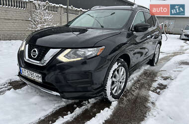 Внедорожник / Кроссовер Nissan Rogue 2017 в Коломые