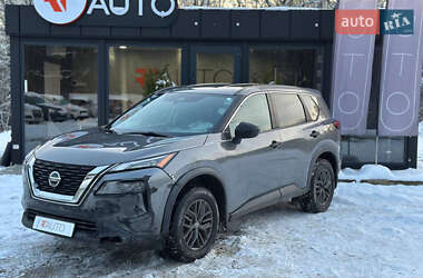 Внедорожник / Кроссовер Nissan Rogue 2021 в Львове