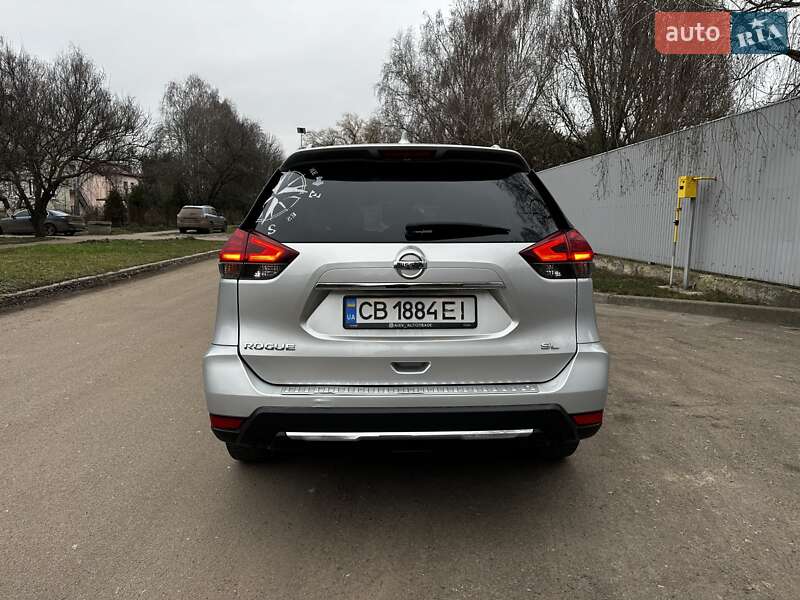 Внедорожник / Кроссовер Nissan Rogue 2017 в Броварах