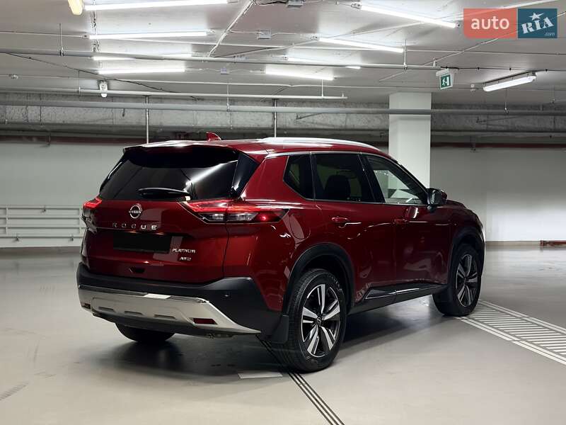 Позашляховик / Кросовер Nissan Rogue 2023 в Києві