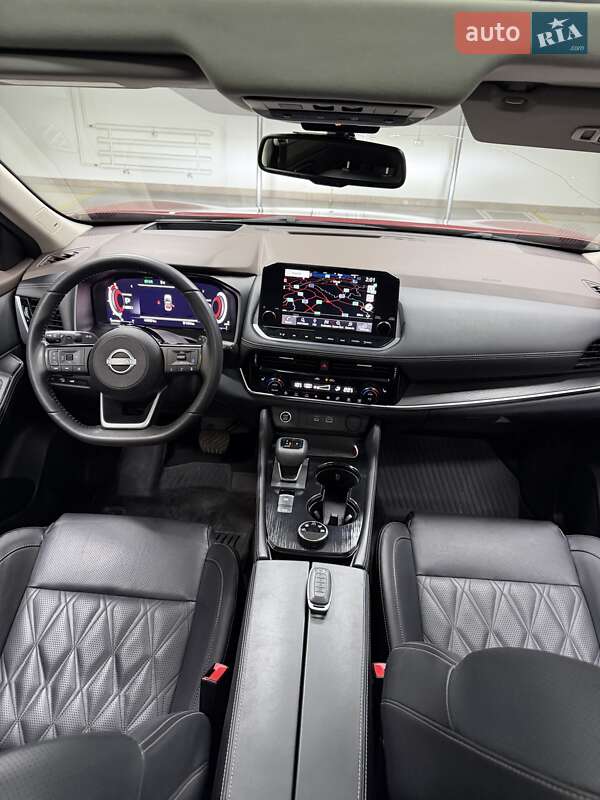 Позашляховик / Кросовер Nissan Rogue 2023 в Києві