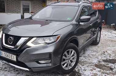 Внедорожник / Кроссовер Nissan Rogue 2019 в Полтаве