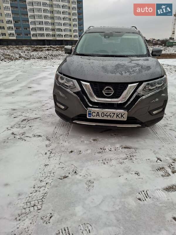 Позашляховик / Кросовер Nissan Rogue 2018 в Хмельницькому