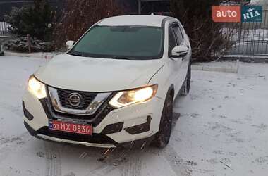 Позашляховик / Кросовер Nissan Rogue 2018 в Львові