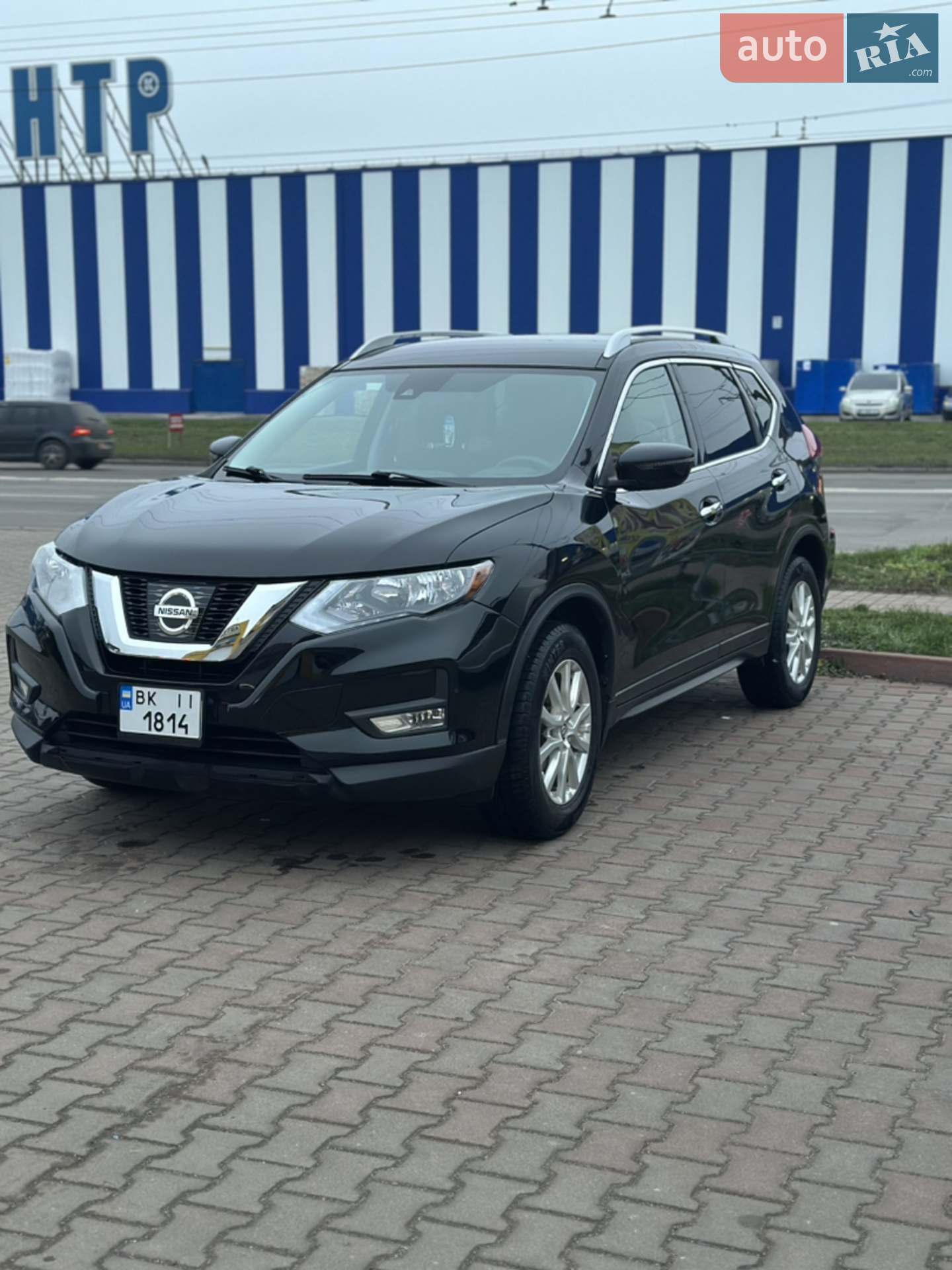 2019 Nissan Rogue - мініатюра 2