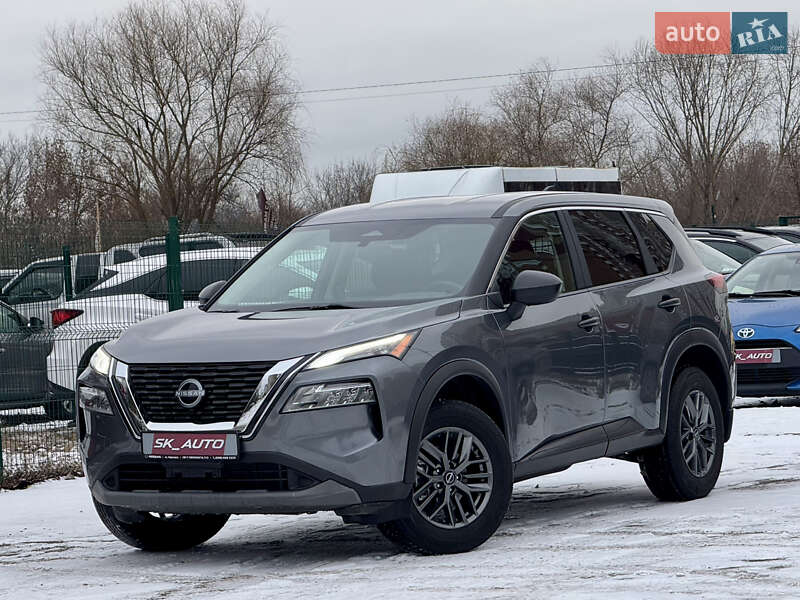 Внедорожник / Кроссовер Nissan Rogue 2023 в Киеве