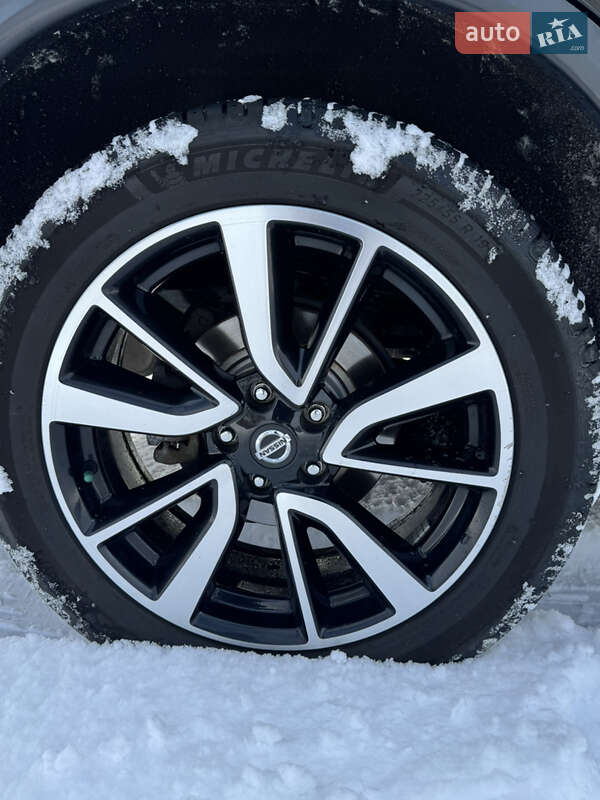 Внедорожник / Кроссовер Nissan Rogue 2019 в Ромнах фото 37 Внедорожник / Кроссовер Nissan Rogue 2019 в Ромнах