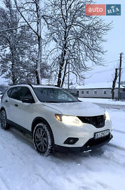 Позашляховик / Кросовер Nissan Rogue 2015 в Шостці