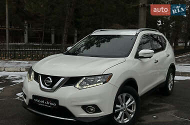 Позашляховик / Кросовер Nissan Rogue 2015 в Миколаєві