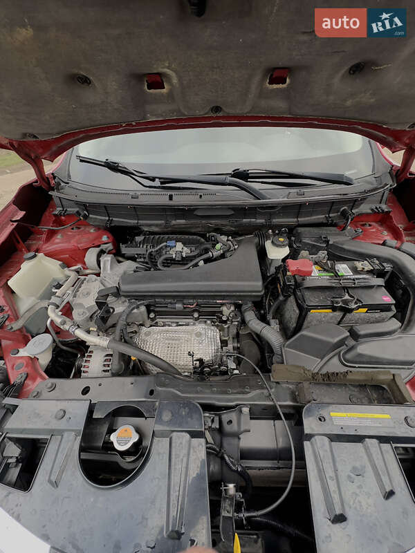 Внедорожник / Кроссовер Nissan Rogue 2017 в Одессе