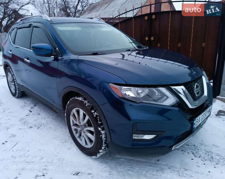 Внедорожник / Кроссовер Nissan Rogue 2017 в Малой Виске фото Внедорожник / Кроссовер Nissan Rogue 2017 в Малой Виске