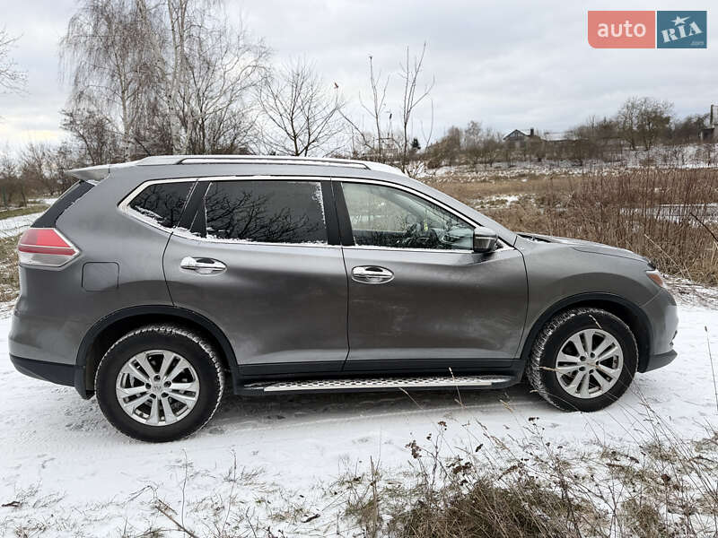 Позашляховик / Кросовер Nissan Rogue 2014 в Володимирі