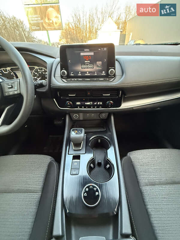 Внедорожник / Кроссовер Nissan Rogue 2021 в Киеве фото 13 Внедорожник / Кроссовер Nissan Rogue 2021 в Киеве