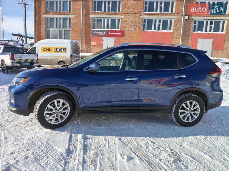 Позашляховик / Кросовер Nissan Rogue 2018 в Сумах фото 7 Позашляховик / Кросовер Nissan Rogue 2018 в Сумах