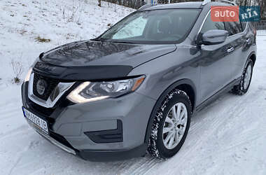 Позашляховик / Кросовер Nissan Rogue 2019 в Житомирі