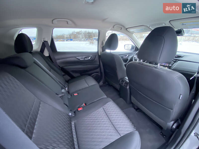 Внедорожник / Кроссовер Nissan Rogue 2019 в Житомире