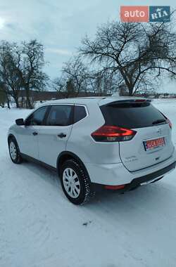 Внедорожник / Кроссовер Nissan Rogue 2018 в Ружине