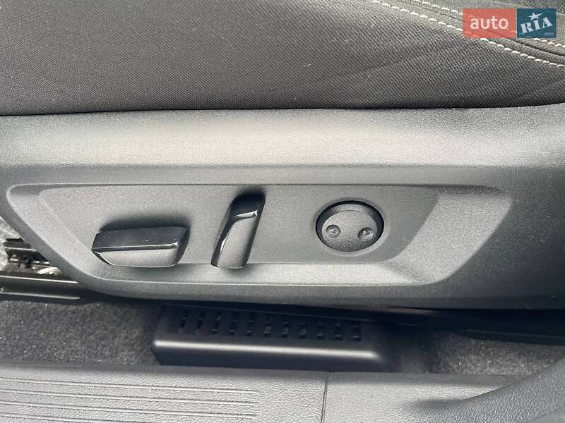 Внедорожник / Кроссовер Nissan Rogue 2022 в Виннице