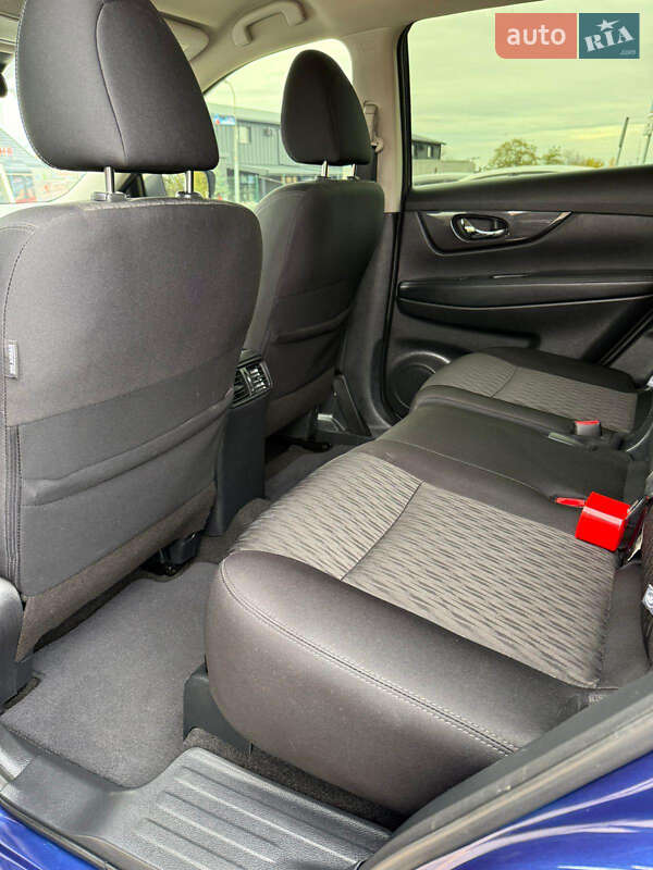 Внедорожник / Кроссовер Nissan Rogue 2019 в Кропивницком