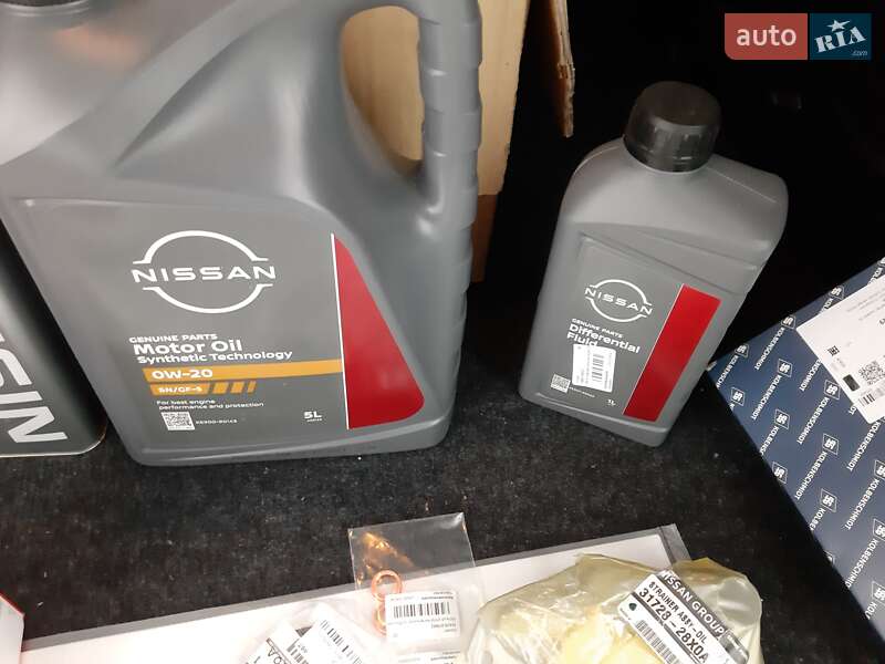 Внедорожник / Кроссовер Nissan Rogue 2017 в Кропивницком