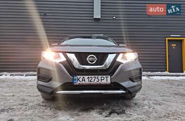 Внедорожник / Кроссовер Nissan Rogue 2017 в Киеве