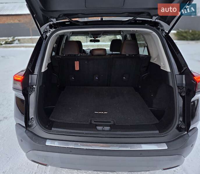 Внедорожник / Кроссовер Nissan Rogue 2021 в Тернополе