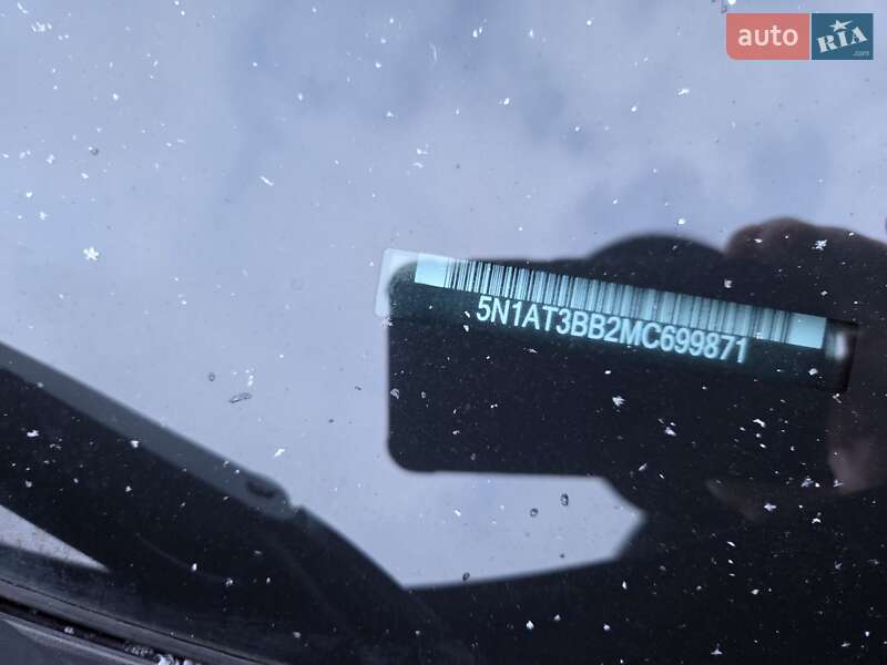 Внедорожник / Кроссовер Nissan Rogue 2021 в Тернополе